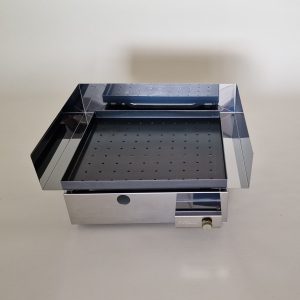 Countertop Gas Grill P450 for Roasting Chestnuts with Shield – Furlan