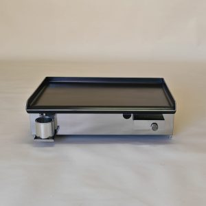 Furlan P600 PRO tabletop gas grill with oil collection tray